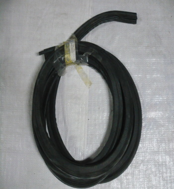 GOMA CONTORNO MALETERO SEAT 127 FURA Y LS ORIGINAL SEAT