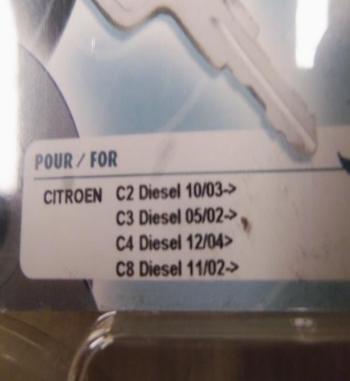 T107 TAPON DEPOSITO COMBUSTIBLE CON LLAVE CITROEN C2,C3,C4,C8, DIESEL