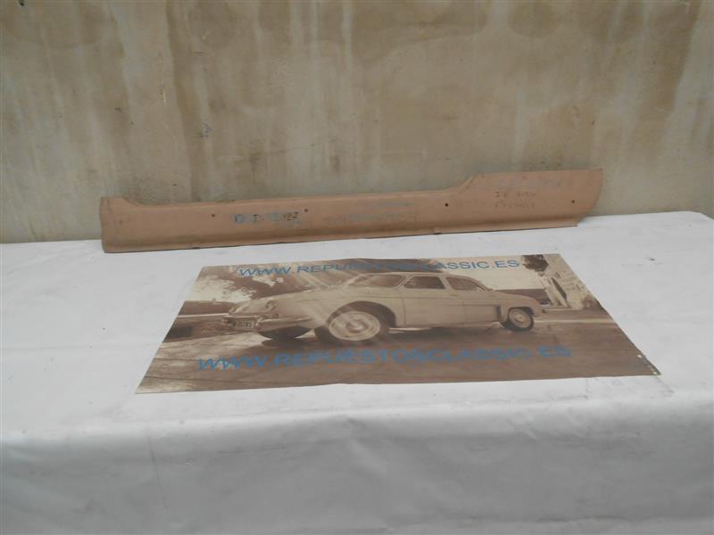 FALDON BAJO PUERTA (TALONERA, SOLERA) IZQUIERDA CORTA SEAT 850 2