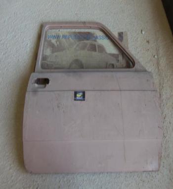 P2-9 PUERTA  DERECHA SEAT 127 2ª SERIE CODIGO HH ORIGINAL SEAT