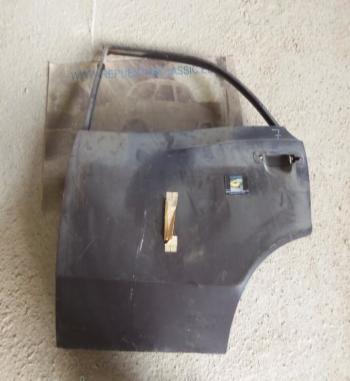 P3-12 PUERTA TRASERA IZQUIERDA FORD CORTINA MKIII REF 1571294 ORIGINAL FORD