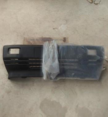 J18-6 PARAGOLPES DELANTERO SEAT IBIZA MKI