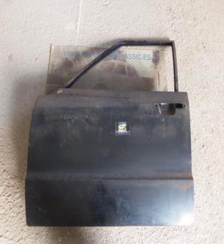 P3-15 PUERTA IZQUIERDA FORD TAUNUS REF 1560465 FORD ORIGINAL