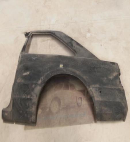 J22-12 ALETA TRASERA IZQUIERDA FORD ESCORT MK4 ORIGINAL FORD