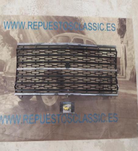 RJ74*1 P1 REJILLA SEAT 1430 METALICA NEGRA Y BORDES SUPERIOR E INFERIOR Y CENTRAL CROMADO