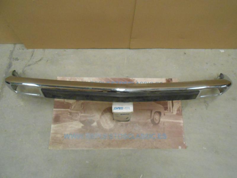 PAR47 PARAGOLPES DELANTERO CON GOMA SEAT 132
