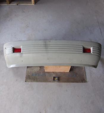 J14-3 PARAGOLPES TRASERO RENAULT 5 PRIMERA SERIE COLOR GRIS  CON LUCES REFLECTANTES