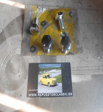 C2C07* JUEGO TORNILLOS CROMADOS TAPACUBOS RENAULT 4, 5, 6, 7, 8, 10, 12, DAUPHINE