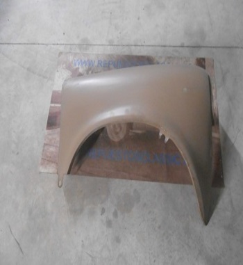 0052 ALETA DELANTERA DERECHA SEAT 600 N,D ORIGINAL SEAT