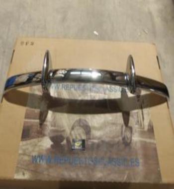PAR149 PARAGOLPES TRASERO CON MASCOTAS SEAT 600 N PLANO