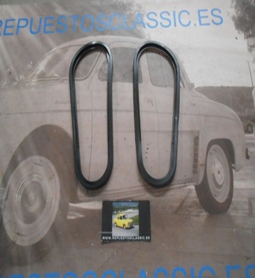 LI62 JUEGO GOMAS BASE PILOTOS TRASEROS RENAULT 4
