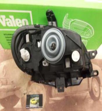 87572 PV3N2 FARO DELANTERO IZQUIERDO CITROEN SAXO (9-99>) VALEO H4