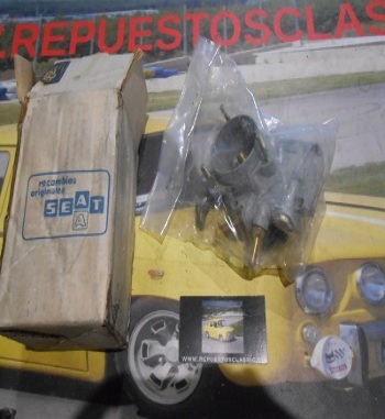 CD04 TAPA CARBURADOR SOLEX 30, 32 DI SEAT 127 CON AGUJA Y BOYA ORIGINAL SEAT