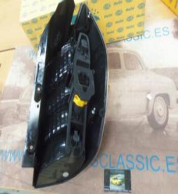 2SK008659051 PH1N2 PILOTO TRASERO IZQUIERDO PLATA RENAULT SCENIC (J84) (6/03->) HELLA CON PORTALAMPARAS