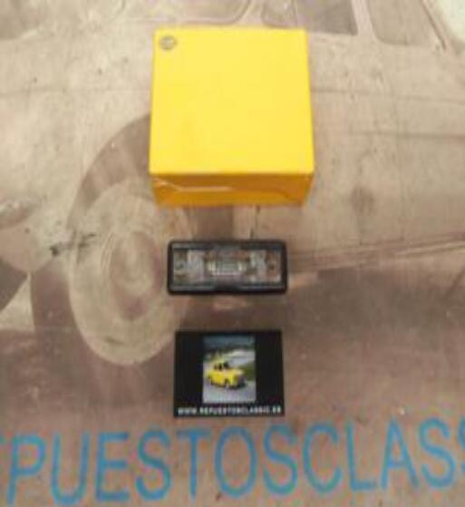 2KA004331061 PH4N2 PILOTO LUZ MATRICULA HELLA MEDIDAS 92X29mm DISTANCIA ENTRE TORNILLOS 70mm