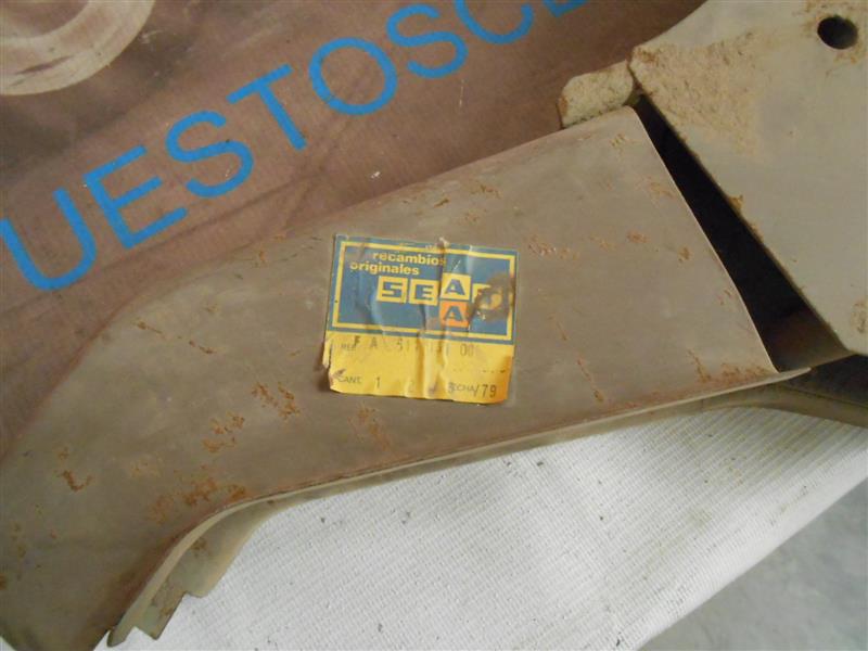 LARGUERO DELANTERO SEAT 124