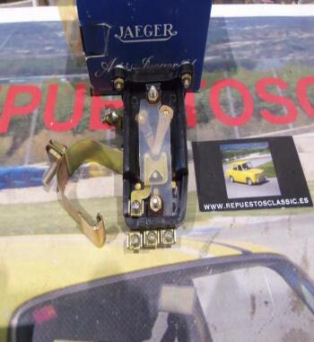 4104 P3 MANDO LUCES Y BOCINA RENAULT DAUPHINE, ONDINE, GORDINI INTERRUPTOR NEGRO