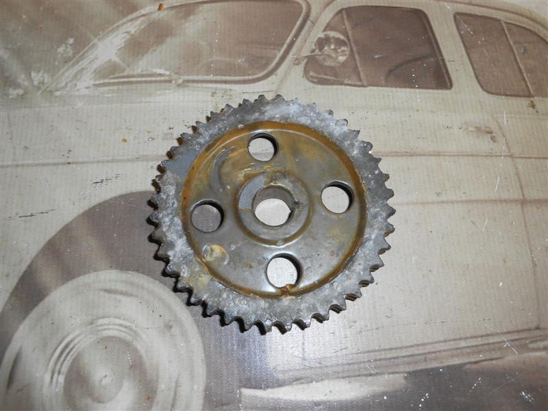 D114 PIÑON DISTRIBUCION ARBOL LEVAS MINI, MORRIS 1.1, 1.3