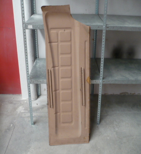 SUELO IZQUIERDO SEAT 600 GUIA ANCHA ORIGINAL SEAT
