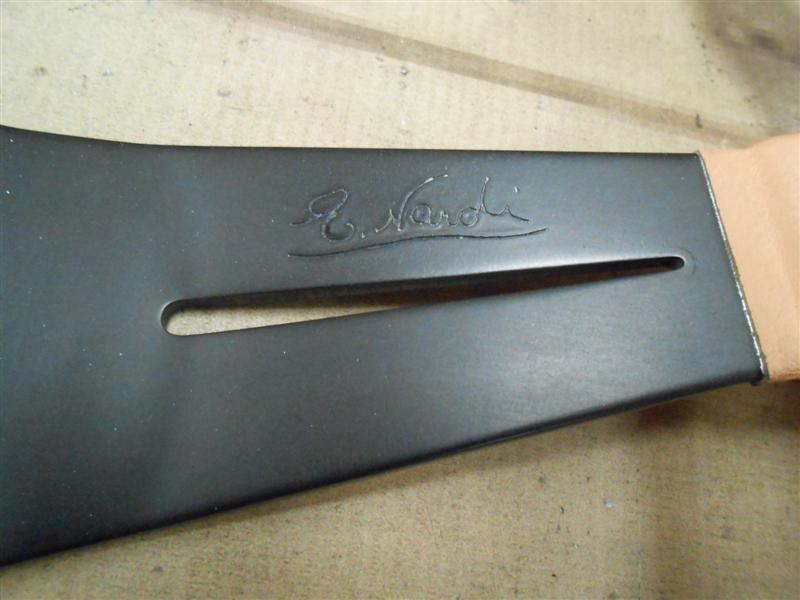 VOL84 VOLANTE NARDI MARRON CLARO