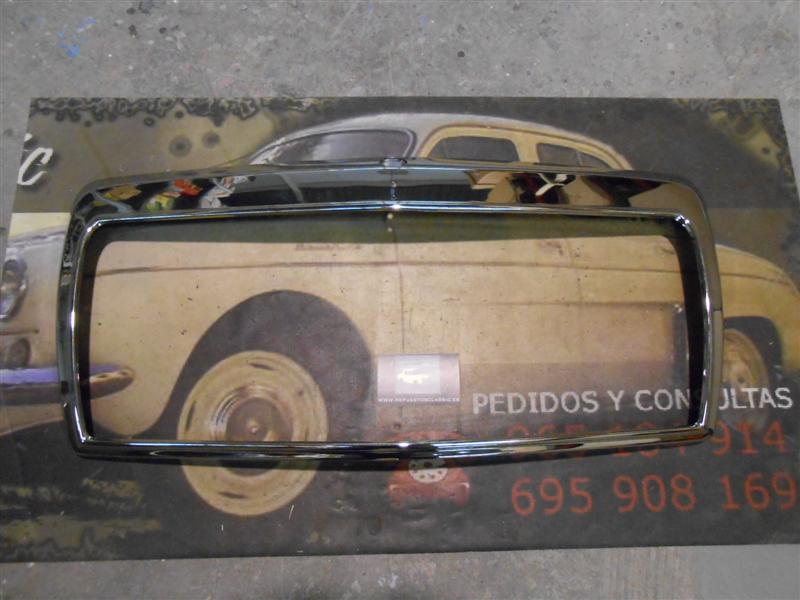 RJ24 P2 REJILLA MERCEDES 190 W210