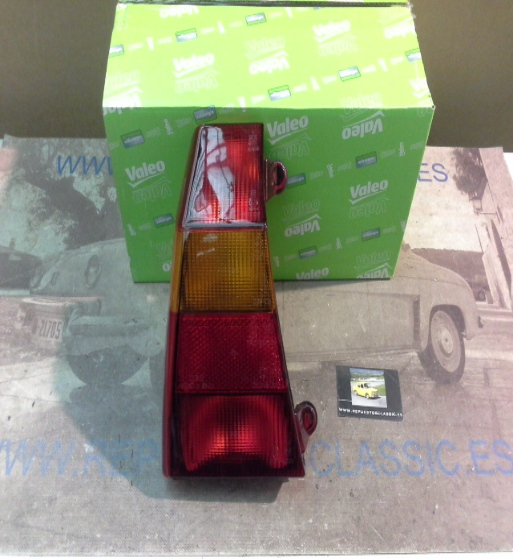 061218 P4+PV1N2 PILOTO VALEO TRASERO IZQUIERDO CITROEN AX