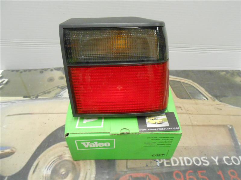 RE414+PY1N2 PILOTO TRASERO DERECHO RENAULT 21 1ª FASE, VALEO 083607 CON PORTALAMPARAS (YORKA 062252)