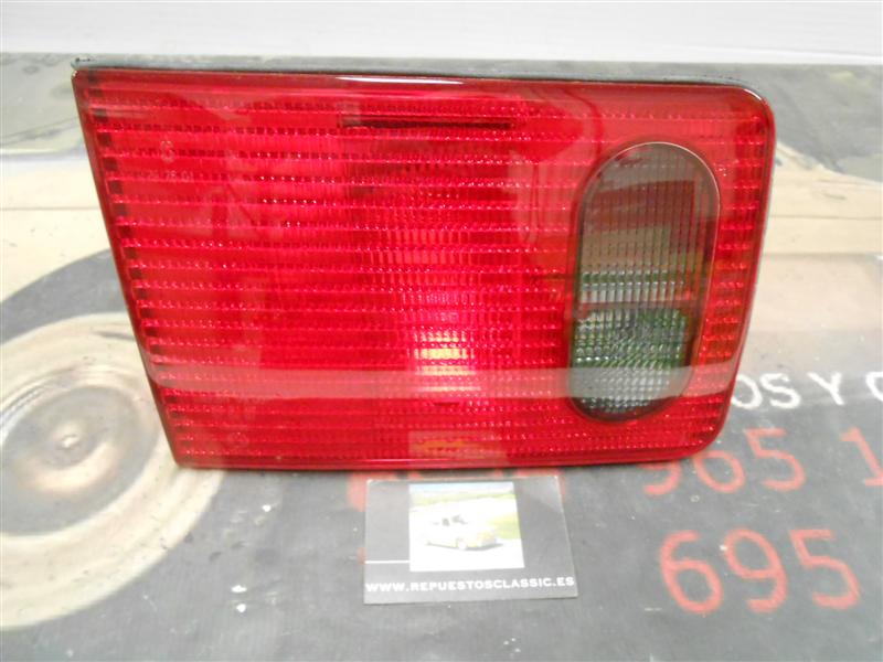 062172 P6 PILOTO YORKA TRASERO IZQUIERDO INTERIOR AUDI A8 94 -->