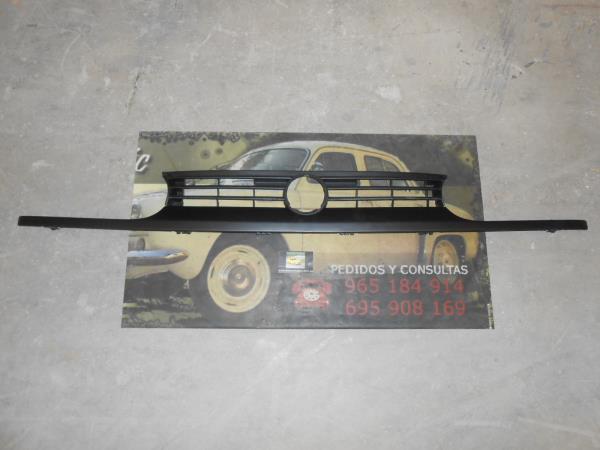 RJ96N P3 REJILLA DELANTERA VOLKSWAGEN GOLF  MKIII NEGRA