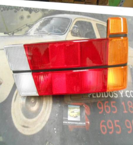 13P2 PILOTO  TRASERO DERECHO ALFA ROMEO 75 85 --> 88 CON PORTALAMPARAS