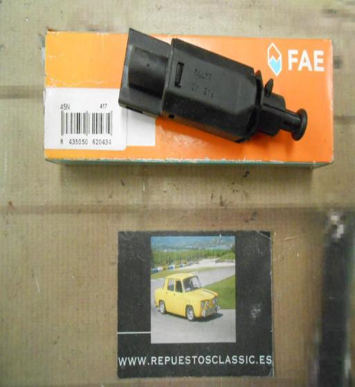 24772 CONMUTADOR, ACCIONAMIENTO EMBRAGUE ( CONTROL DE VELOCIDAD ) AUDI A2 8Z, A3 8P1, A3 AU34, FORD GALAXY I, SEAT AROSA, LEON I