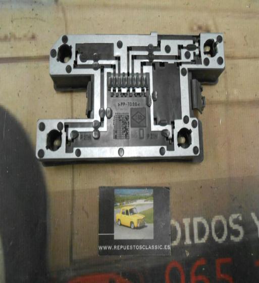 084339 P6 PORTALAMPARAS PILOTO TRASERO DERECHO CLIO MKI VALEO