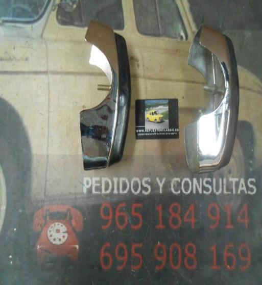 MAS19 JUEGO 2 MASCOTAS CON GOMA SIMCA 1000