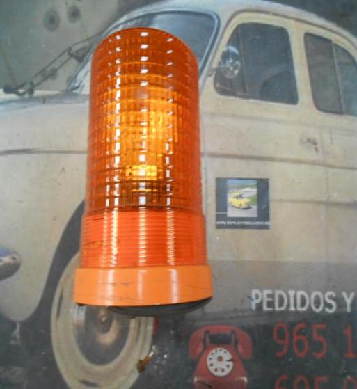 CH12023 PI2 LUZ ROTATIVO AMBAR VEHICULOS INDUSTRIALES HELLA