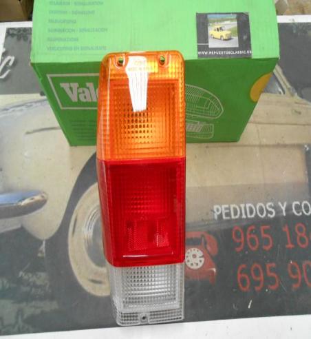 065720 PI3 PILOTO TRASERO IZQUIERDO VALEO NISSAN VANETTE 85->95 SIN PORTALAMPARAS