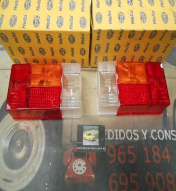 PI05 PI3 JUEGO TULIPAS PILOTOS TRASEROS UNIVERSALES CAMION, REMOLQUE, TRACTOR CON LUZ MARCHA ATRAS HELLA