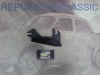 DR19 BANDEJA PLASTICO INFERIOR CERRADURA CAPO DELANTERO RENAULT 12 (DE OCASION)