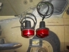 PI213 PI4 JUEGO PILOTOS REDONDOS COLOR ROJO CAMION REMOLQUE TRACTOR CARAVANA AUTOBUS MEDIDA 70x40mm DE TORNILLO A TORNILLO 52mm
